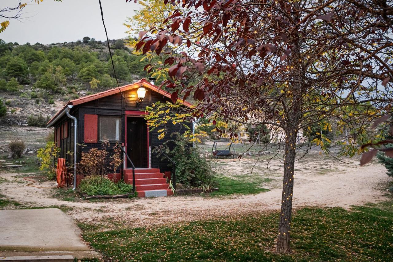 Casa Rural La Canadiense Log Cabin Guest House Buenache de la Sierra Bagian luar foto